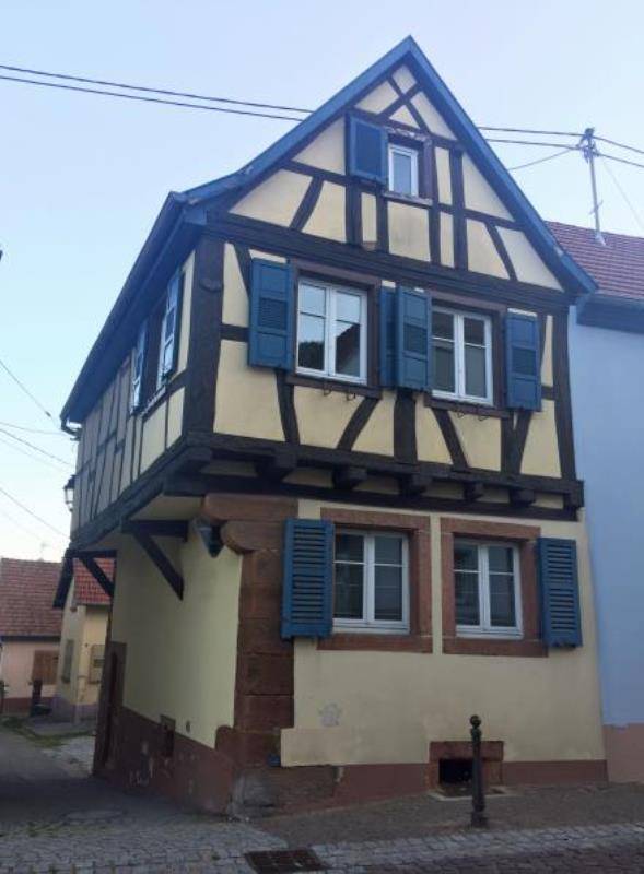 A vendre à Oberbronn magnifique maison de ville typique alsacienne